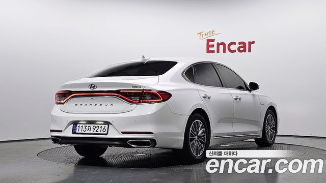Hyundai Grandeur из Кореи Encar