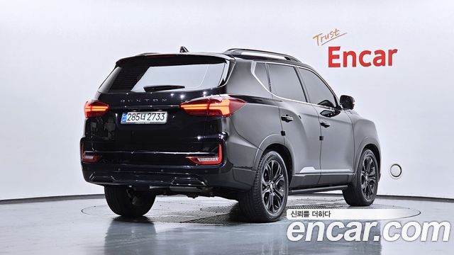Ssangyong Rexton Diesel 2.2 4WD The Black — пробег 36 887 км — фото 2 из 5