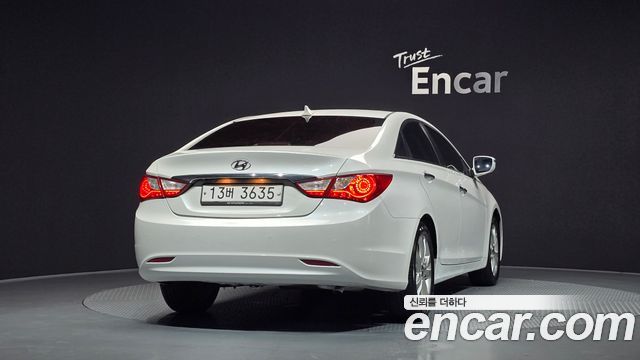 Hyundai Sonata Premier — пробег 161 256 км — фото 4 из 5