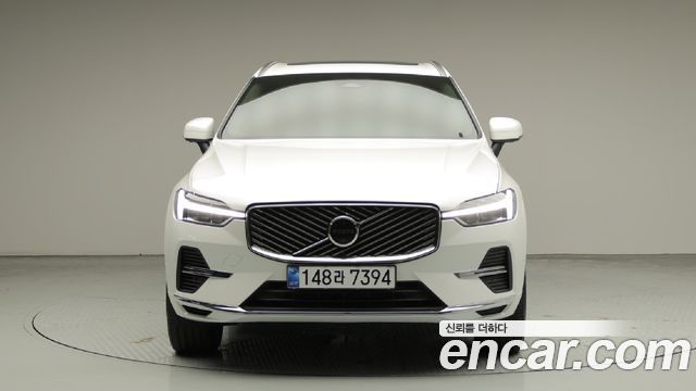 Volvo XC60 T8 Ultra Bright — пробег 4 669 км — фото 3 из 5