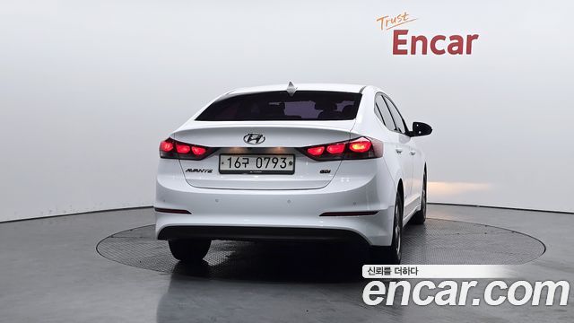 Hyundai AVANTE из Кореи Encar