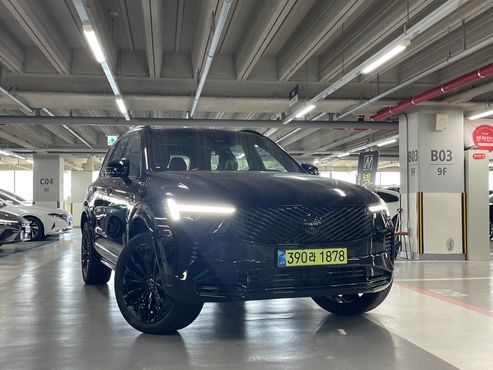 Volvo XC90 B6 Black Edition — пробег 11 км — фото 1 из 5