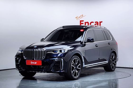 BMW X7 xDrive 40i M Sport 6STR — пробег 28 296 км — фото 1 из 5