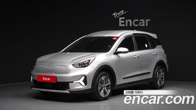 Kia Niro Light (Taxi Trim) — пробег 282 365 км — фото 1 из 5