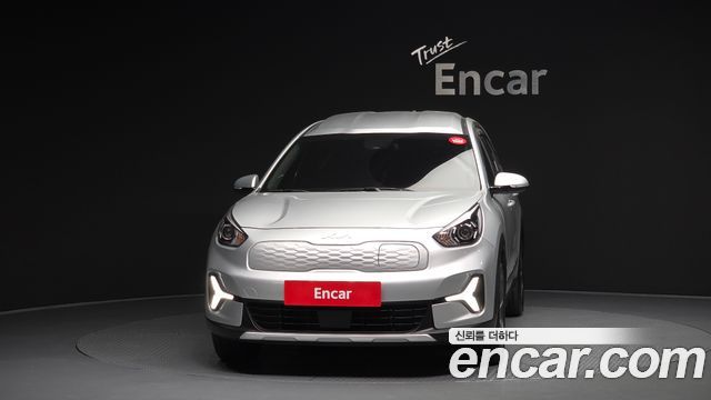 Kia Niro Light (Taxi Trim) — пробег 282 365 км — фото 3 из 5