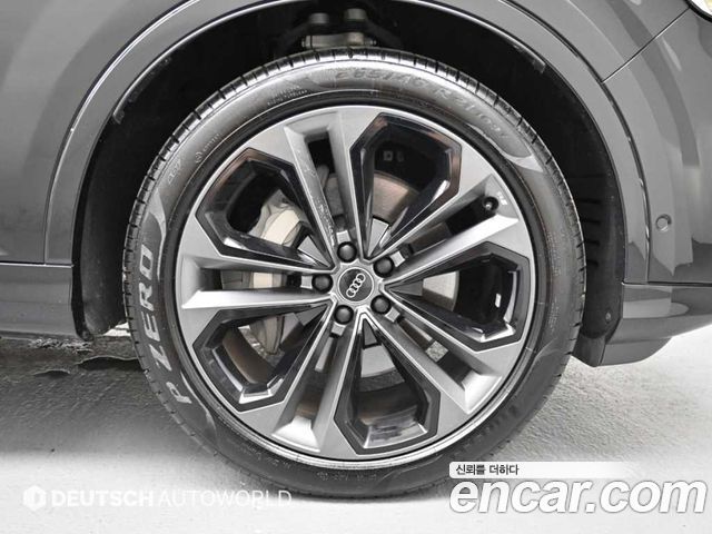 Audi Q7 55 TFSI Quattro Premium — пробег 12 605 км — фото 5 из 5