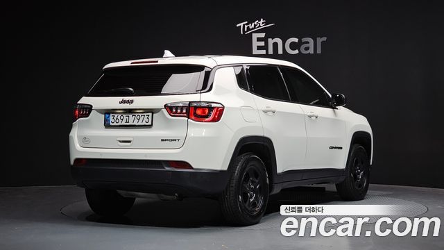 Jeep Compass 2.4 limited 2WD — пробег 133 946 км — фото 2 из 5
