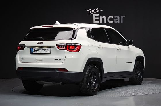 Jeep Compass 2.4 limited 2WD — пробег 133 946 км — фото 2 из 5