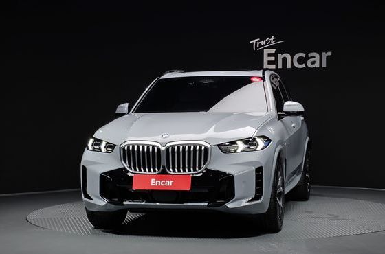 BMW X5 xDrive 40i M Sport — пробег 4 244 км — фото 3 из 5