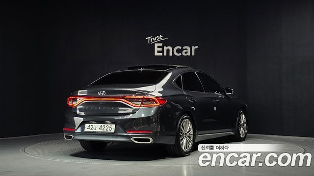 Hyundai Grandeur из Кореи Encar