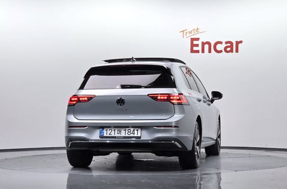 Volkswagen Golf 2.0 TDI Prestige — пробег 8 460 км — фото 4 из 5