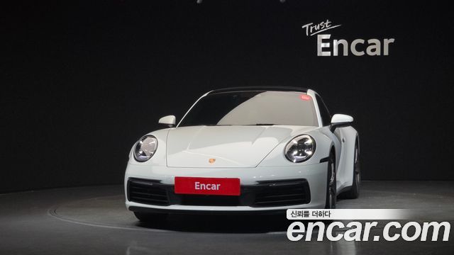 Porsche 911 Carrera 4 — пробег 34 073 км — фото 3 из 5