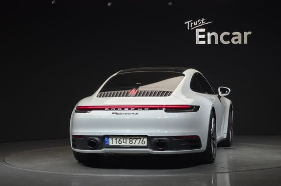 Porsche 911 Carrera 4 — пробег 34 073 км — фото 4 из 5