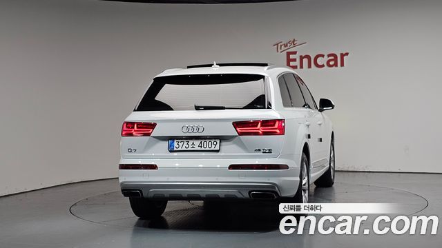 Audi Q7 из Кореи Encar
