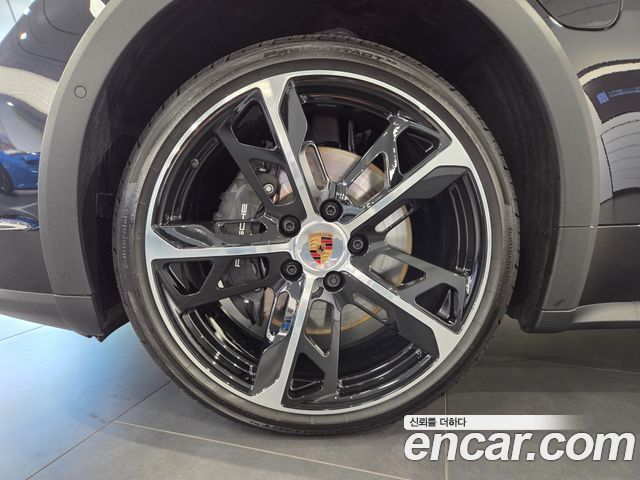 Porsche Taycan из Кореи Encar