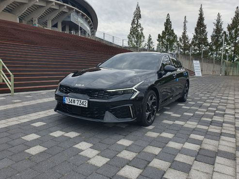 Kia K5 Signature — пробег 5 250 км — фото 1 из 5