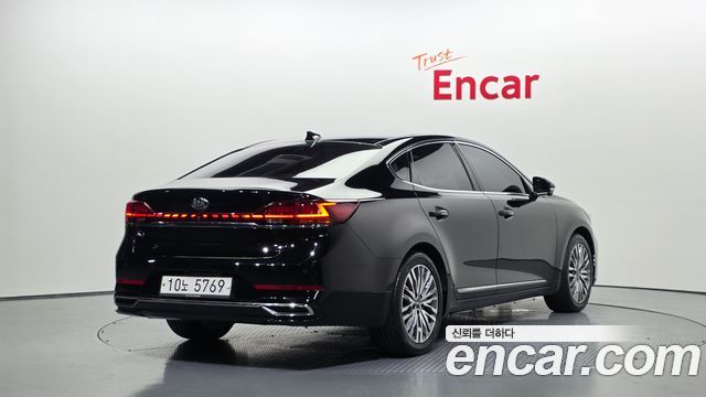 Kia K7 из Кореи Encar