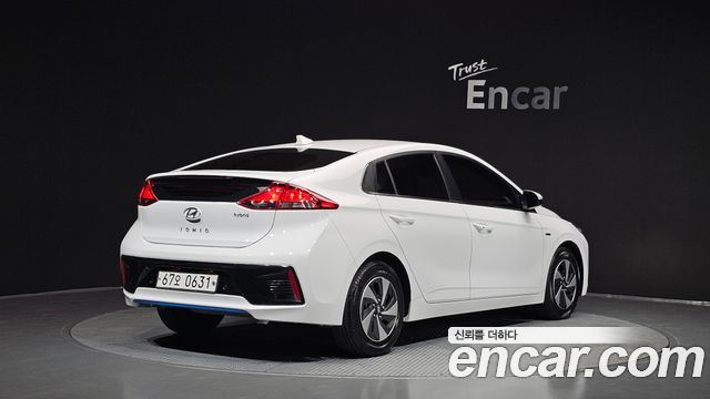 Hyundai Ioniq из Кореи Encar
