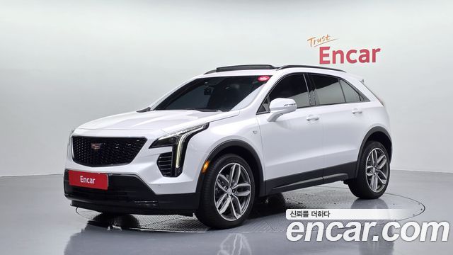 Cadillac XT4 2.0 Sport AWD — пробег 29 307 км — фото 1 из 5
