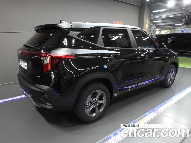Kia Seltos из Кореи Encar