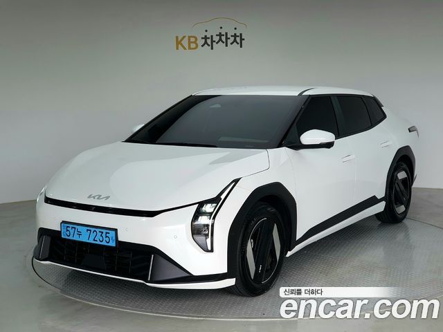 Kia EV4 из Кореи Encar