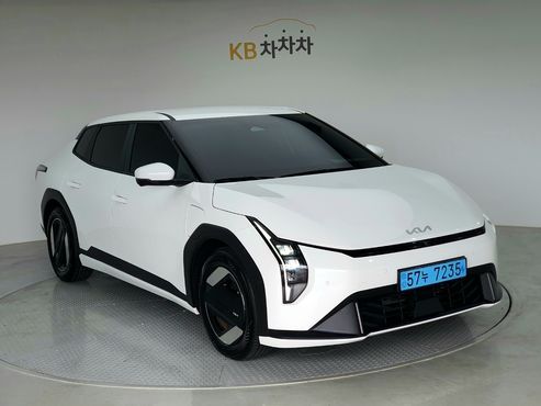 Kia EV4 Long Range 2WD Air — пробег 35 316 км — фото 3 из 5