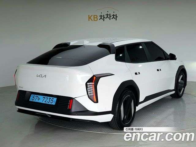Kia EV4 из Кореи Encar