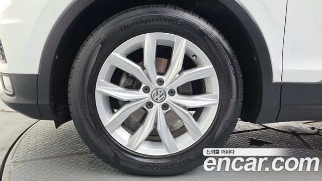 Volkswagen Tiguan из Кореи Encar