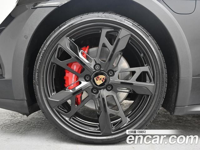 Porsche Taycan из Кореи Encar