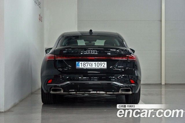 Audi A5 40 TFSI Quattro S Line — пробег 1 350 км — фото 4 из 5