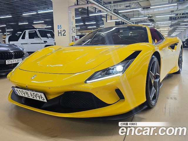 Ferrari F8 из Кореи Encar