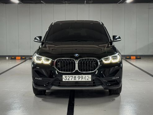 BMW X1 xDrive 20i Advantage — пробег 25 279 км — фото 3 из 5