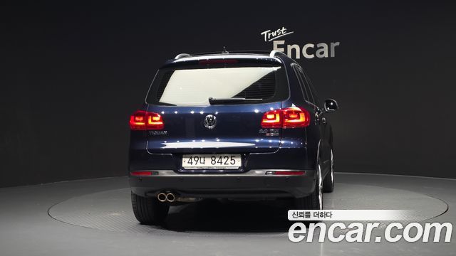 Volkswagen Tiguan из Кореи Encar