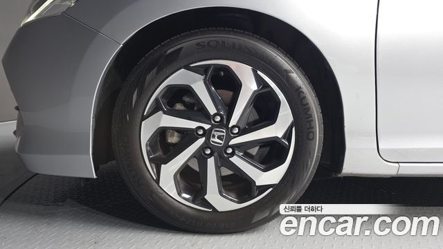 Honda Accord из Кореи Encar