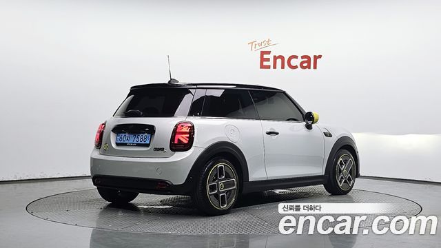 Mini Cooper из Кореи Encar