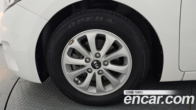 Kia K3 из Кореи Encar
