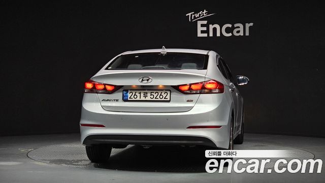 Hyundai AVANTE из Кореи Encar