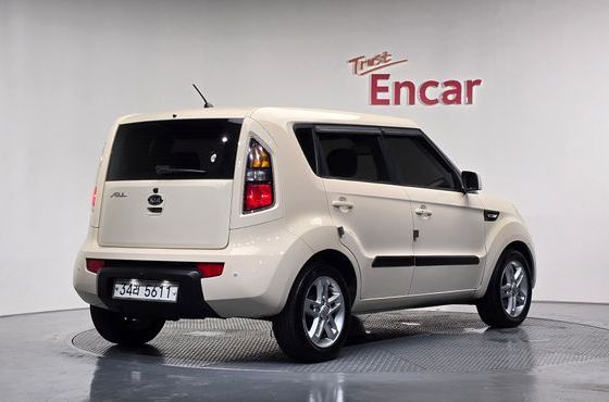 Kia Soul Gasoline 1.6 Smart — пробег 101 974 км — фото 2 из 5