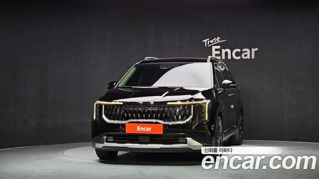 Kia Carnival 9-Seater Signature — пробег 43 340 км — фото 3 из 5