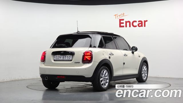 Mini Cooper из Кореи Encar