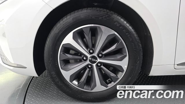 Kia K8 из Кореи Encar