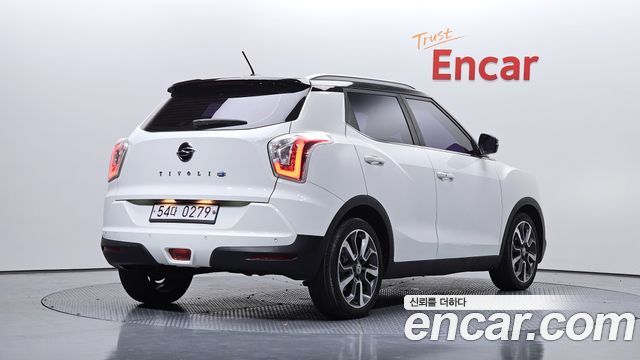 Ssangyong TIBOLI из Кореи Encar