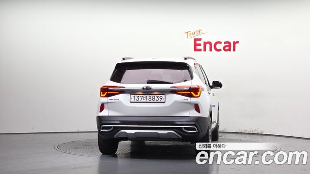 Kia Seltos из Кореи Encar