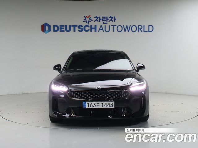 Kia Stinger 2.2 Diesel AWD Platinum — пробег 212 889 км — фото 1 из 5