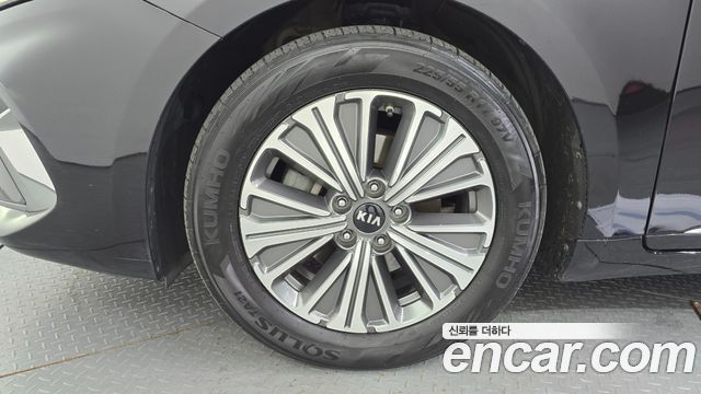 Kia K7 из Кореи Encar