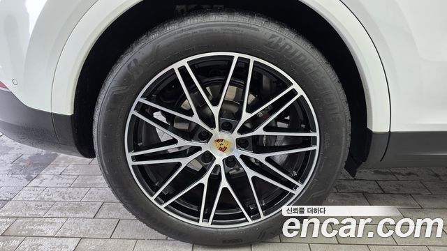 Porsche Cayenne 3.0 — пробег 31 174 км — фото 5 из 5