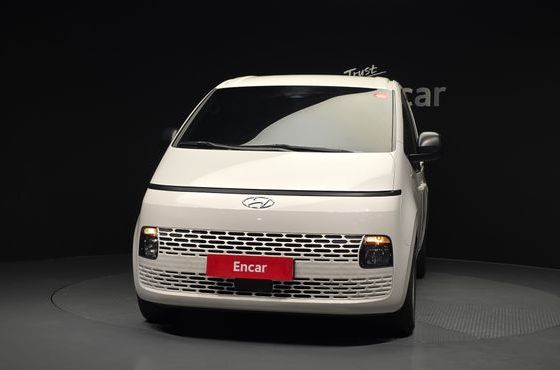 Hyundai Staria Cargo 3-Seater Smart — пробег 107 882 км — фото 3 из 5