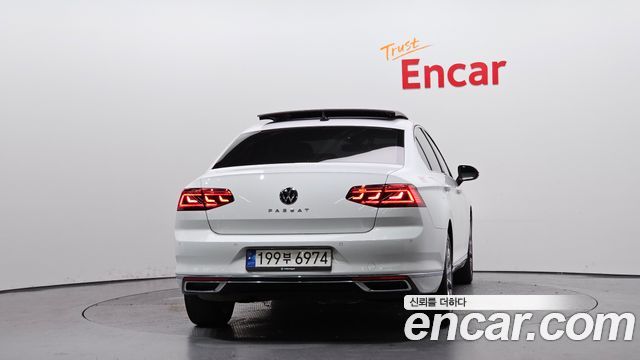 Volkswagen Passat из Кореи Encar