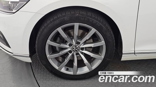 Volkswagen Passat из Кореи Encar