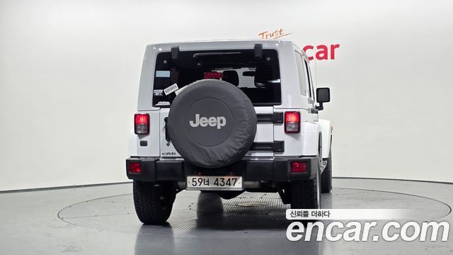 Jeep Wrangler 2.8 Diesel Sahara 4Door — пробег 67 806 км — фото 4 из 5